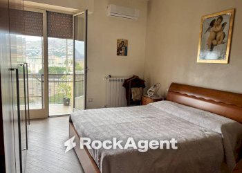 Camera da letto - Three-room apartment viale Piazza Armerina, 2, Palermo - photo 13