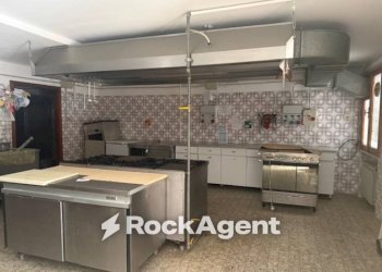 Cucina - Stable - Palace via Lago delle More, Serramazzoni - photo 22