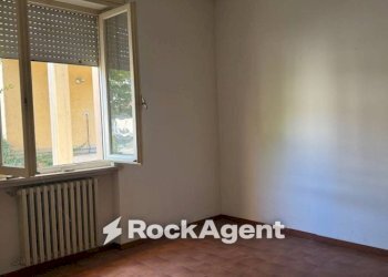 Camera da letto - Three-room apartment via Puccini, Solignano - photo 11