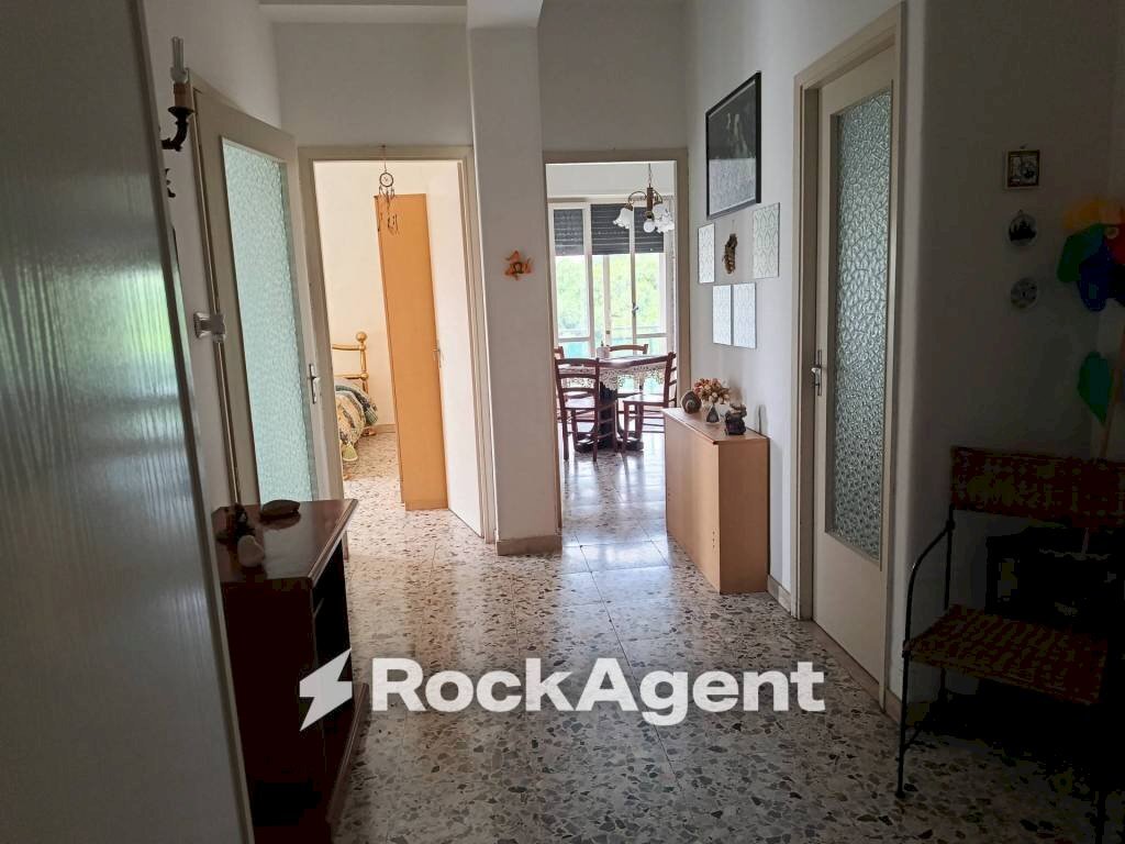 Ingresso - Appartamento via Valverde, 24, Catania - foto 2