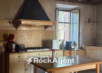 Cucina - Rustico strada della Cornia, Tizzano Val Parma - foto 4