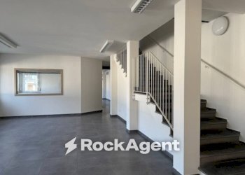 Interno non residenziale - Ufficio largo Remo Coen, Parma - foto 2