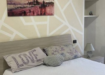 Camera da letto - Two-room apartment via Martiri delle Foibe, 12, Cornate d'Adda - photo 14