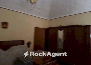 Camera da letto - Apartment via San Domenico, Borgo Val di Taro - photo 14