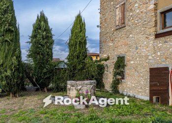 Giardino - Rustic strada del Monasterolo, Levate - photo 27