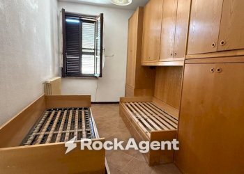 Camera da letto - Appartamento via Montebello, Licciana Nardi - foto 10