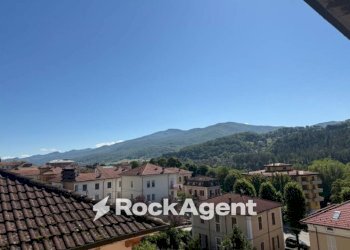 Vista - Four-room apartment via Piave, Borgo Val di Taro - photo 1
