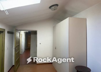 Stanza non arredata - Four-room apartment via Piave, Borgo Val di Taro - photo 9