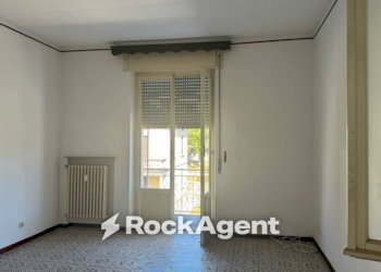 Cucina - Four-room apartment via Piave, Borgo Val di Taro - photo 12