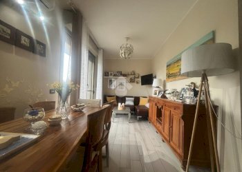 Two-room apartment Via XXV Aprile, Castelnovo di Sotto - photo 2