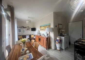 Two-room apartment Via XXV Aprile, Castelnovo di Sotto - photo 5