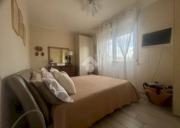 Two-room apartment Via XXV Aprile, Castelnovo di Sotto - photo 14