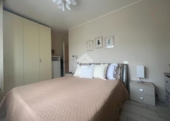 Two-room apartment Via XXV Aprile, Castelnovo di Sotto - photo 15