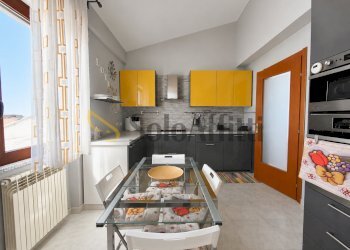 20260619_101835 AI - Three-room apartment Catanzaro - photo 1