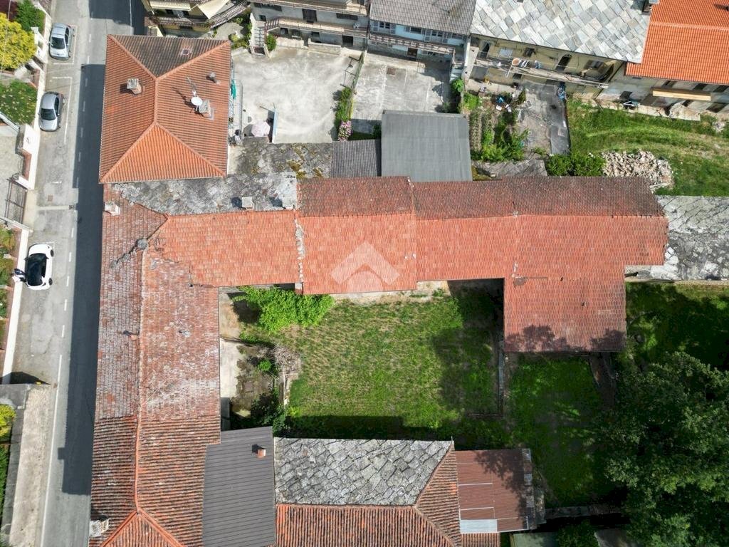 Semi-detached house Via Roma, Envie - photo 1
