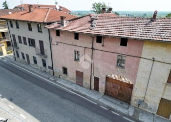 Semi-detached house Via Roma, Envie - photo 6