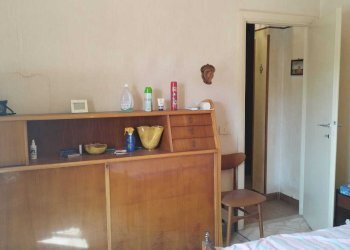 Camera da letto - Two-room apartment Via Rumenia, Pomezia - photo 10