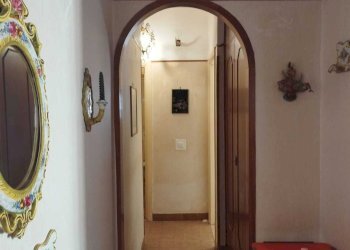 Corridoio - Two-room apartment Via Rumenia, Pomezia - photo 14