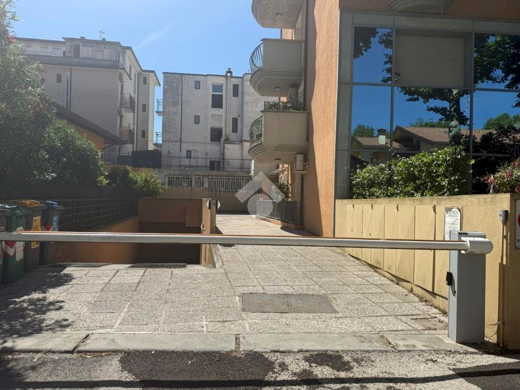 Box Viale Ugo Foscolo, Riccione - foto 3