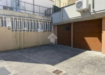 Box Viale Ugo Foscolo, Riccione - foto 6
