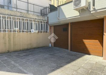 Box Viale Ugo Foscolo, Riccione - foto 19