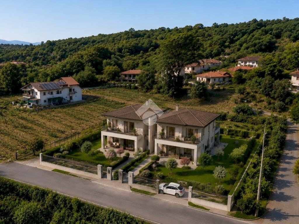 Terreno edificabile Via Don Giovanni Minzoni, Vezzano Ligure - foto 1