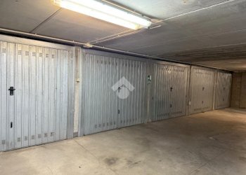 Box Piazza Nizza, Torino (zona San Salvario) - foto 1
