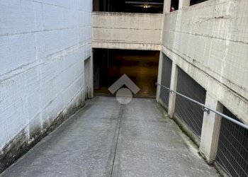 Box Piazza Nizza, Torino (zona San Salvario) - foto 2