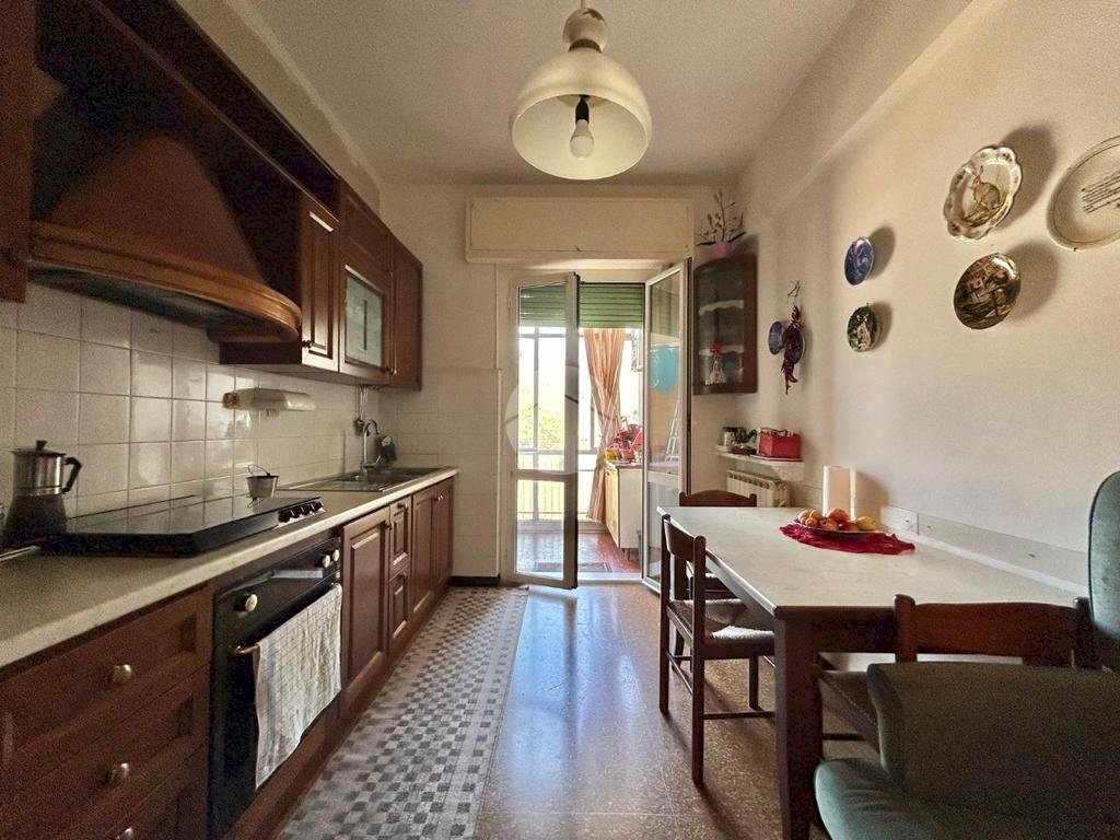 Trilocale Via Firenze, Savona - foto 1