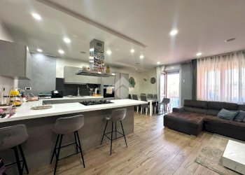 Four-room apartment Via Barberis e Chiarofonte, Savigliano - photo 2