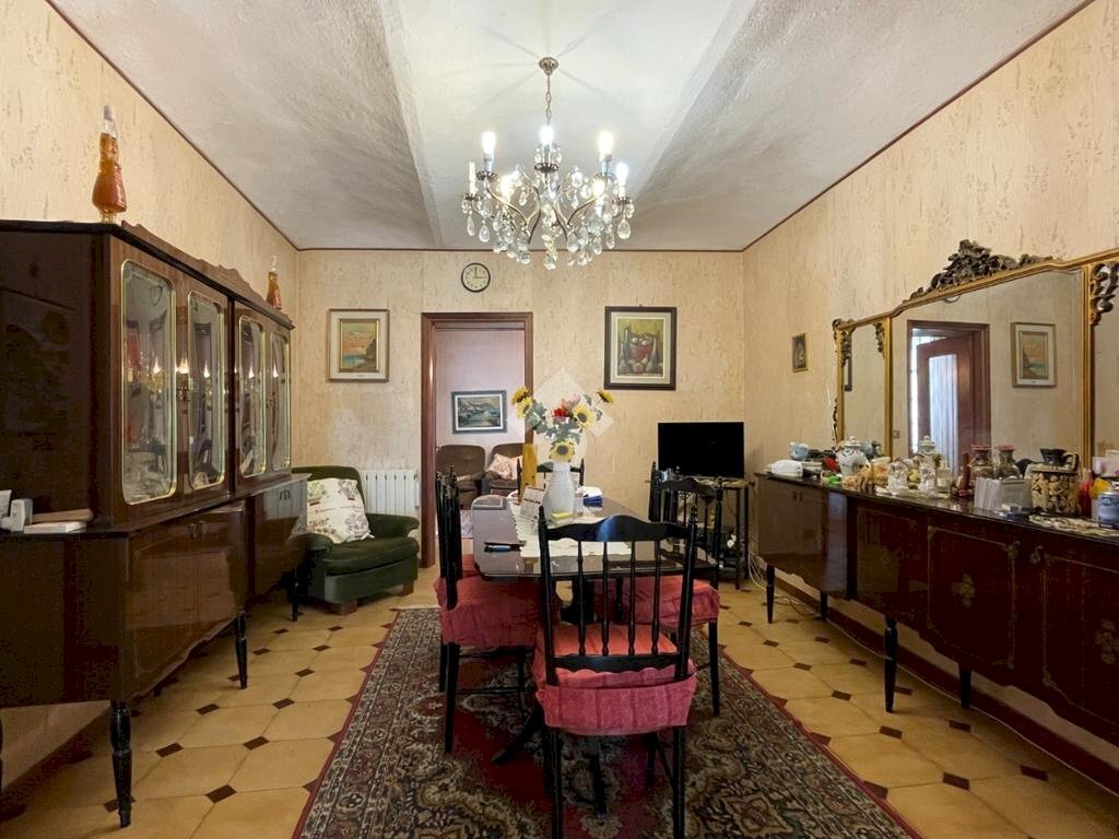 Apartment Via Giuseppe Garibaldi, Santo Stefano Belbo - photo 1