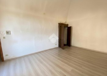 Four-room apartment Via Torino, Saluzzo - photo 6