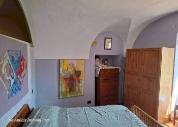 Camera da letto - Four-room apartment via Roma, 7, Apricale - photo 22