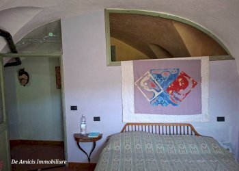 Camera da letto - Four-room apartment via Roma, 7, Apricale - photo 24