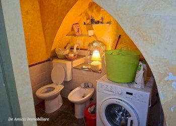 Bagno - Four-room apartment via Roma, 7, Apricale - photo 27