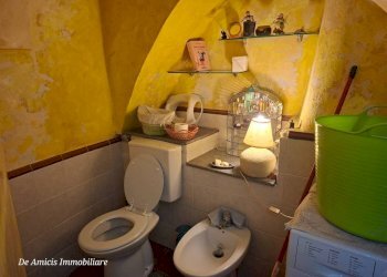 Bagno - Four-room apartment via Roma, 7, Apricale - photo 28