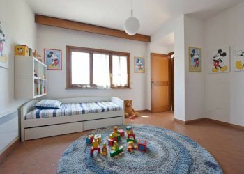Camera da letto - Villa via Nino Carboneri, 2, Mondovì - foto 11
