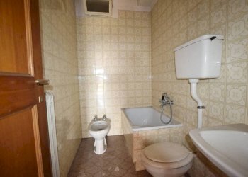 Bagno - Villa via Nino Carboneri, 2, Mondovì - foto 15