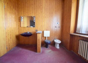 Bagno - Villa via Nino Carboneri, 2, Mondovì - foto 33