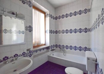 Bagno - Villa via Nino Carboneri, 2, Mondovì - foto 37