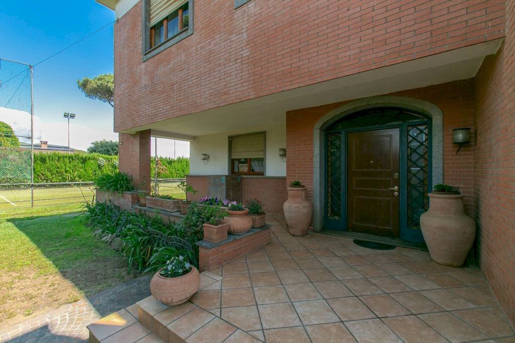 Giardino - Villa via dei Girasoli, 56, hamlet Lido Dei Pini, Anzio - photo 3