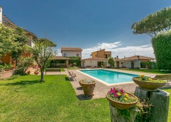 Piscina - Villa via dei Girasoli, 56, hamlet Lido Dei Pini, Anzio - photo 29