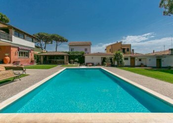 Piscina - Villa via dei Girasoli, 56, hamlet Lido Dei Pini, Anzio - photo 30