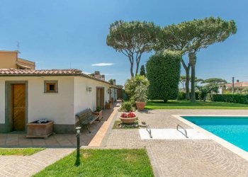 Piscina - Villa via dei Girasoli, 56, hamlet Lido Dei Pini, Anzio - photo 35
