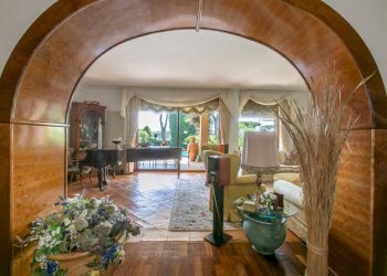 Salone - Villa via dei Girasoli, 56, frazione Lido Dei Pini, Anzio - foto 4