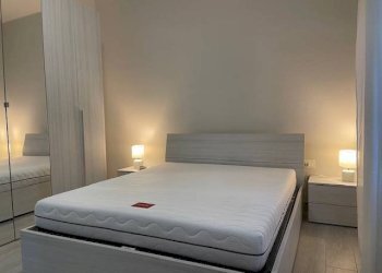 Camera da letto - Three-room apartment via Savona, Modena - photo 9