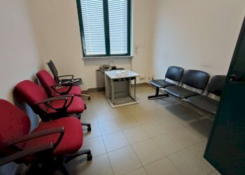 sala d\'attesa - Study via Da Monte, 2, Crema - photo 11