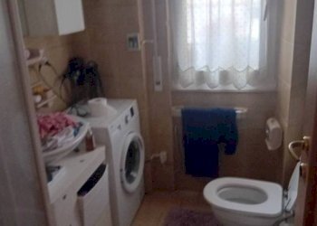 Bagno - Three-room apartment via Vastato, Recco - photo 38