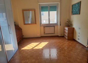 Camera da letto - Appartamento corso Carbonara, Genova (zona Principe) - foto 8