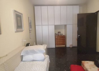 Camera da letto - Appartamento corso Carbonara, Genova (zona Principe) - foto 42